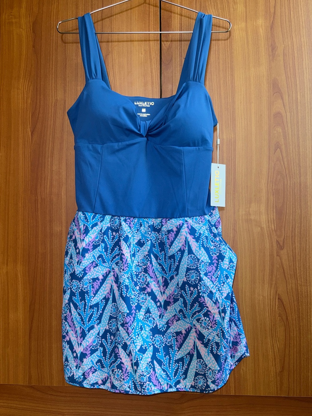 NWT Lilly Pulitzer L Large Carys Luxletic Active Romper Barton Blue Star Gazing